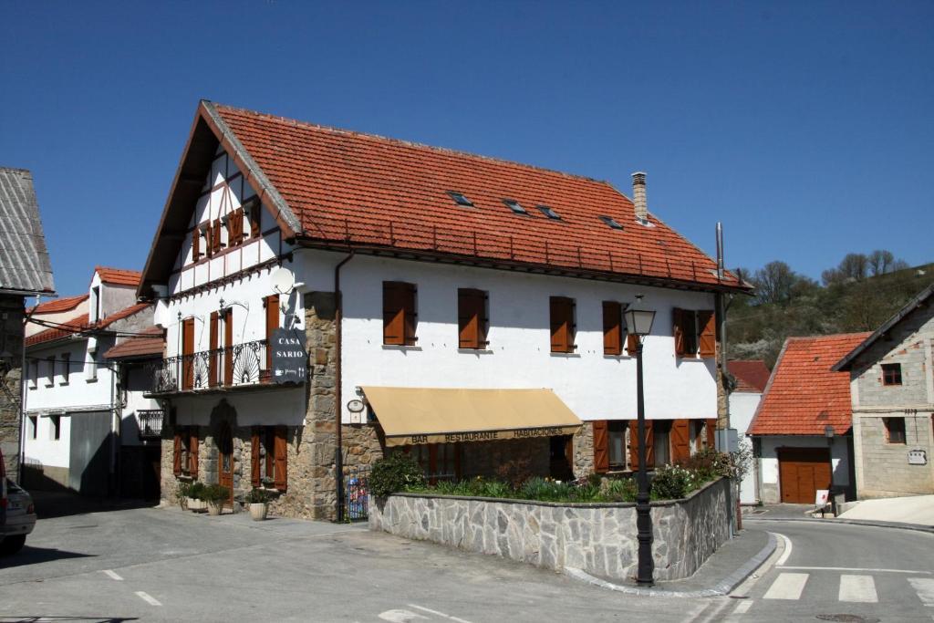 Hostal Casa Sario Jaurrieta Exterior foto